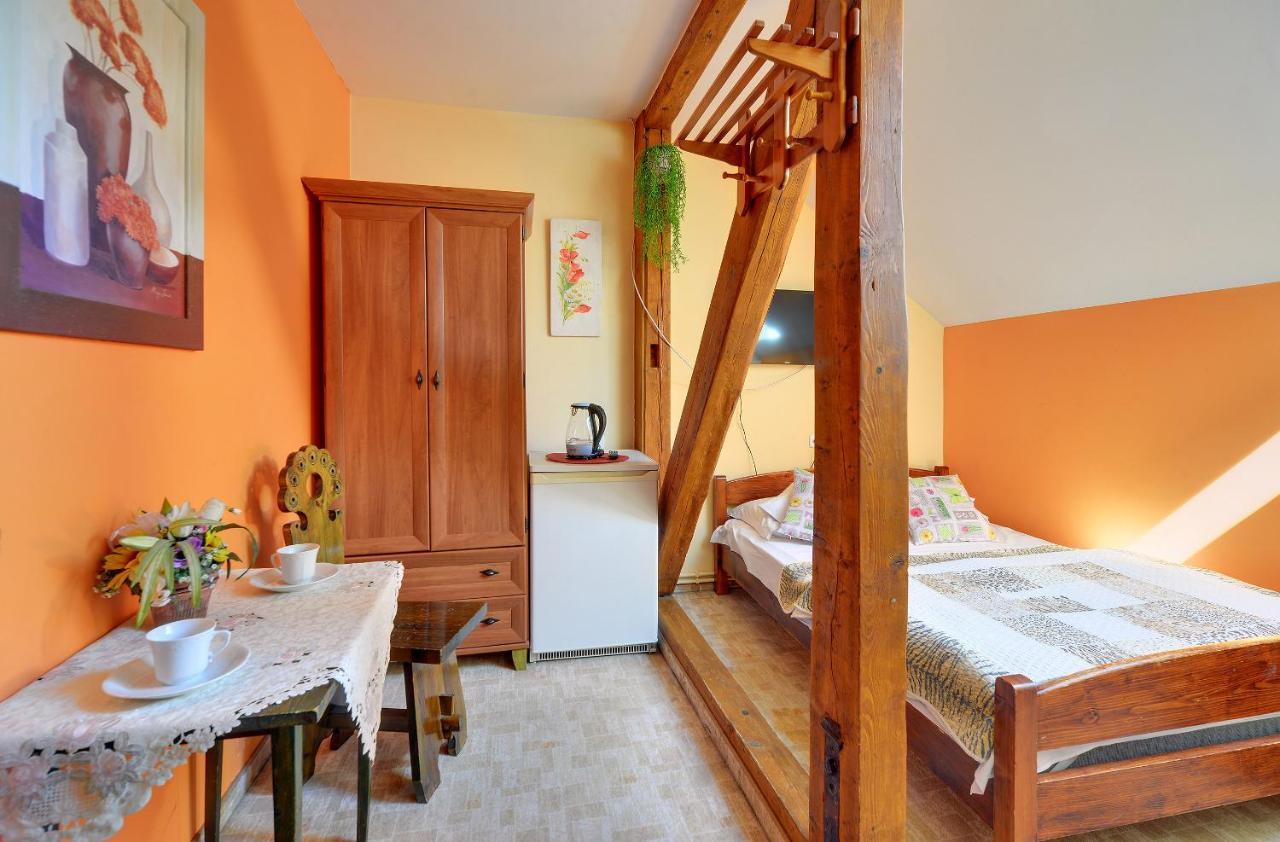 Apartamenty I Pokoje Karpacz - Centrum Karpacza, Parking W Cenie! Екстериор снимка