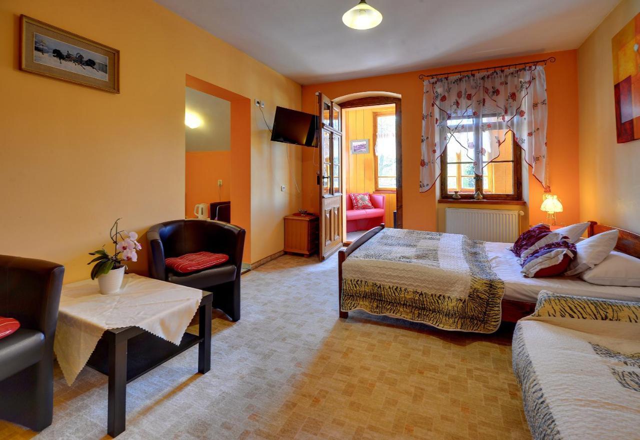 Apartamenty I Pokoje Karpacz - Centrum Karpacza, Parking W Cenie! Екстериор снимка